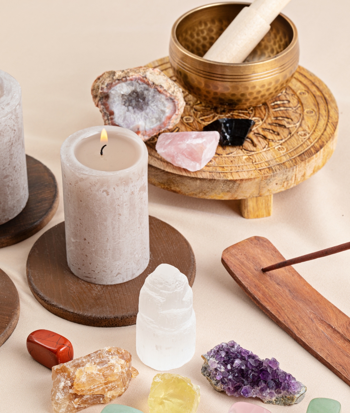 Cristaloterapia – vindecare prin puterea pietrelor prețioase